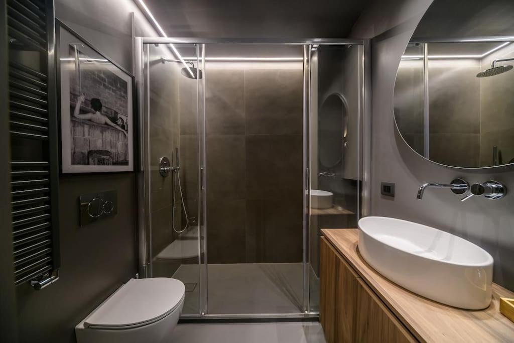 Eleven Luxury Suite - Dimora Affrescata Del '500 A Pochi Passi Dall'Acquario Génova Exterior foto